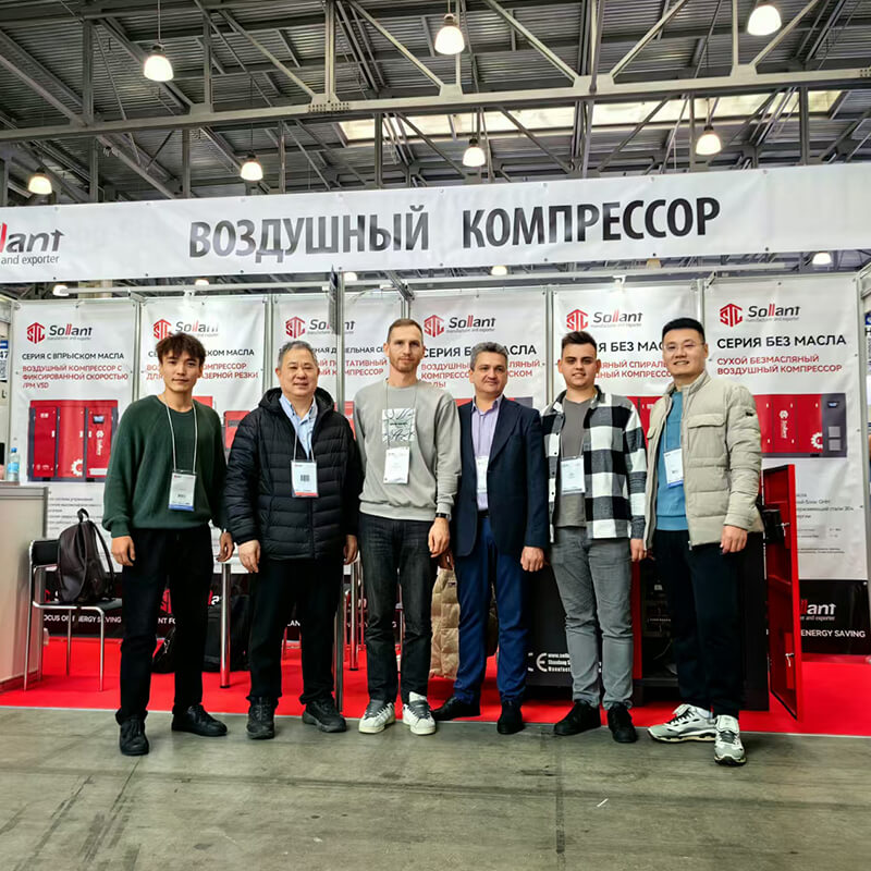 Sollant air compressor manufacturer participates in a trade show in Russia.