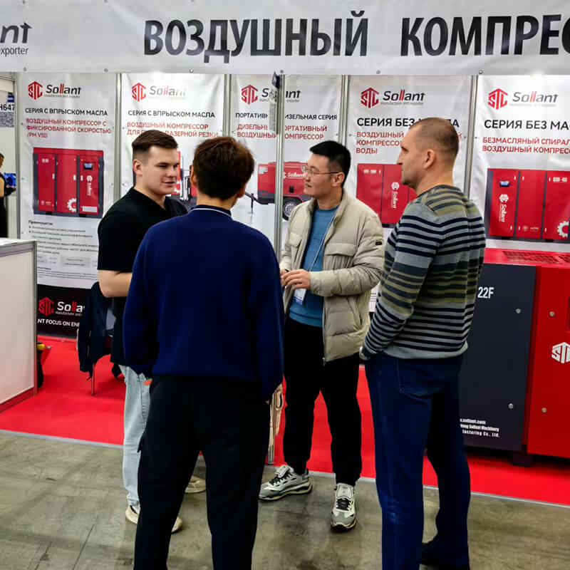 Sollant air compressor manufacturer participates in a trade show in Russia.