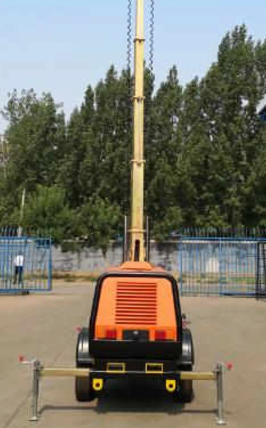 Hydraulic Light Tower 2 